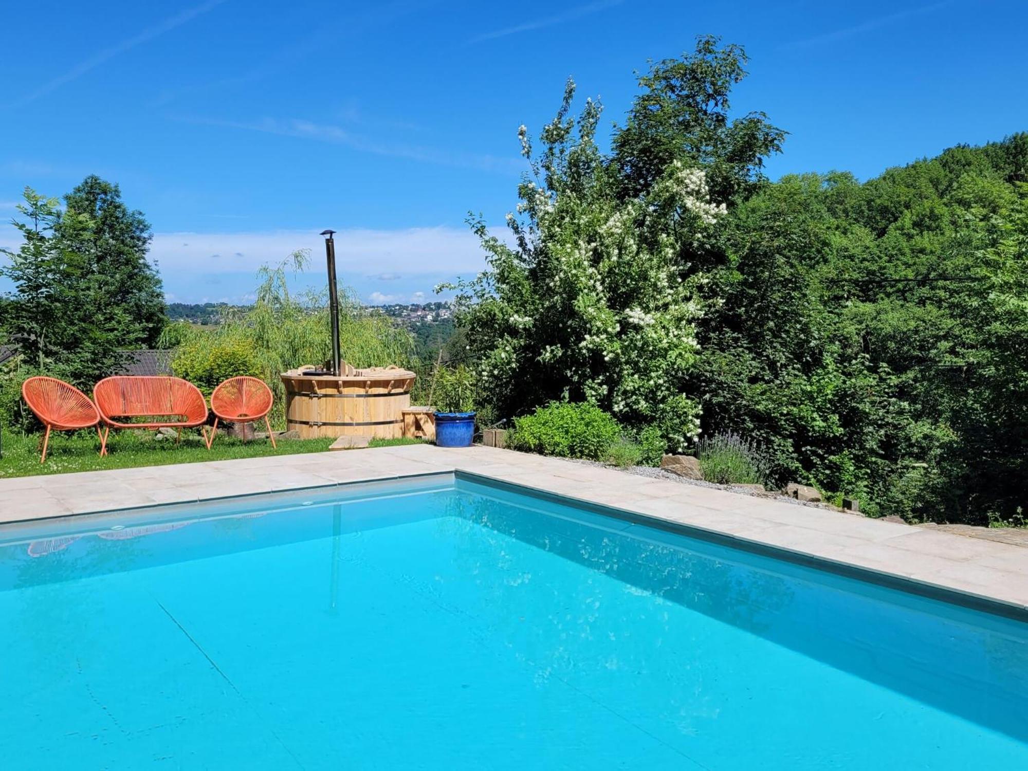 Nice Holiday Home In Nature With Sauna, Hot Tub En Swimming Pool Verviers Bagian luar foto